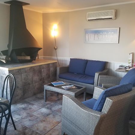 Hotel-Motel Baie-Ste-Catherine מראה חיצוני תמונה