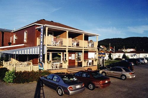 Hotel-Motel Baie-Ste-Catherine מראה חיצוני תמונה